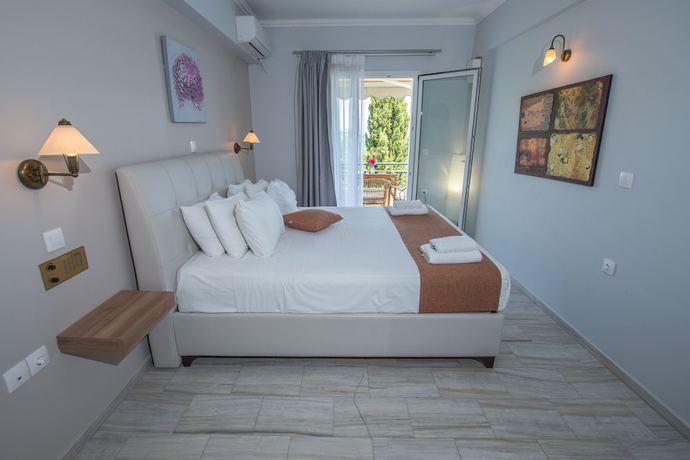 Imagen de la habitación del Hotel Aliki. Foto 5