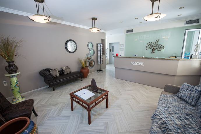 Imagen de los interiores del Hotel Aliki. Foto 12