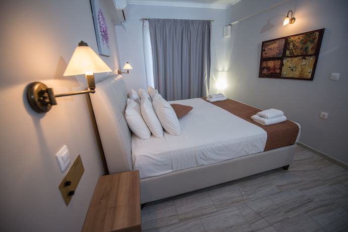 Imagen de la habitación del Hotel Aliki. Foto 7