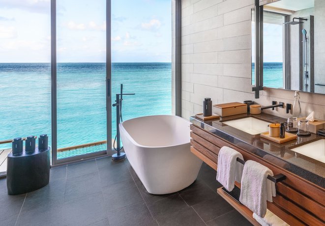 Imagen de la habitación del Hotel Alila Kothaifaru Maldives. Foto 4
