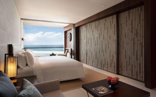 Imagen de la habitación del Hotel Alila Seminyak, Bali. Foto 12