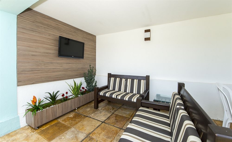 Imagen de los interiores del Hotel Alimar. Foto 5