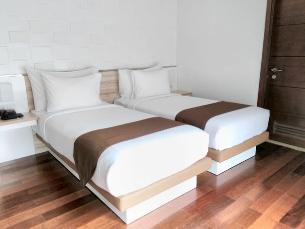 Imagen de la habitación del Hotel Alimar. Foto 11