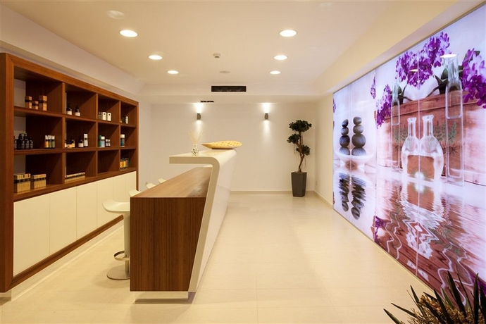 Imagen de los interiores del Hotel Alimounda Mare. Foto 14