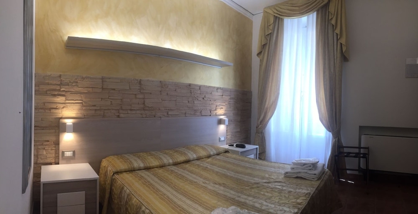 Imagen de la habitación del Hotel Alinari. Foto 1
