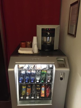 Imagen de la habitación del Hotel Aline. Foto 15