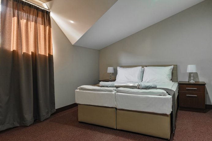 Imagen de la habitación del Hotel Aline, &Scaron;abac. Foto 15