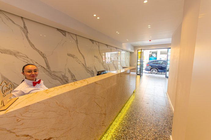 Imagen de los interiores del Hotel Alion, Durres. Foto 20