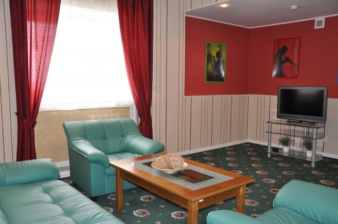 Imagen de los interiores del Hotel Aliot. Foto 5