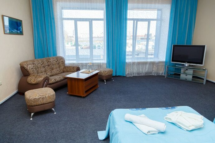 Imagen de la habitación del Hotel Alioth. Foto 11