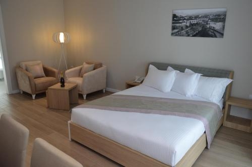 Imagen de la habitación del Hotel Alis, Shkoder. Foto 7