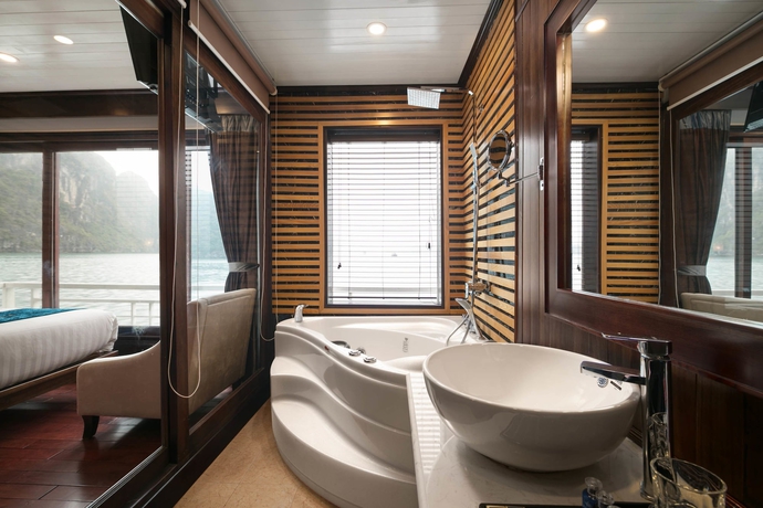 Imagen de la habitación del Hotel Alisa Cruise. Foto 15