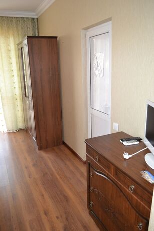 Imagen de la habitación del Hotel Alisa Guest House. Foto 11