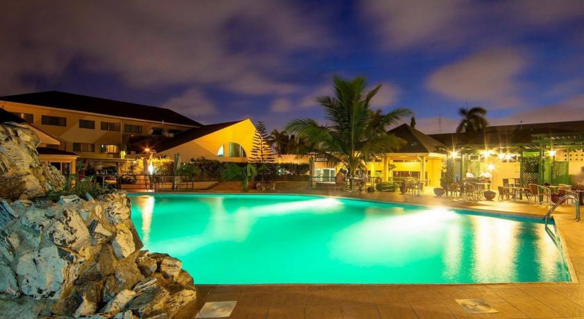 Imagen de la piscina del Hotel Alisa North Ridge. Foto 13