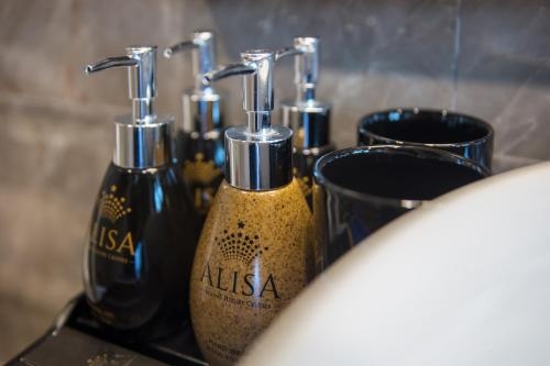 Imagen de la habitación del Hotel Alisa Premier Cruise. Foto 9