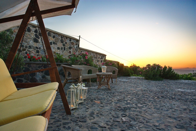 Imagen de los exteriores del Hotel Alisaxni Resort. Foto 6