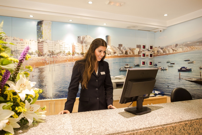 Imagen de los interiores del Hotel Alisios Canteras. Foto 16