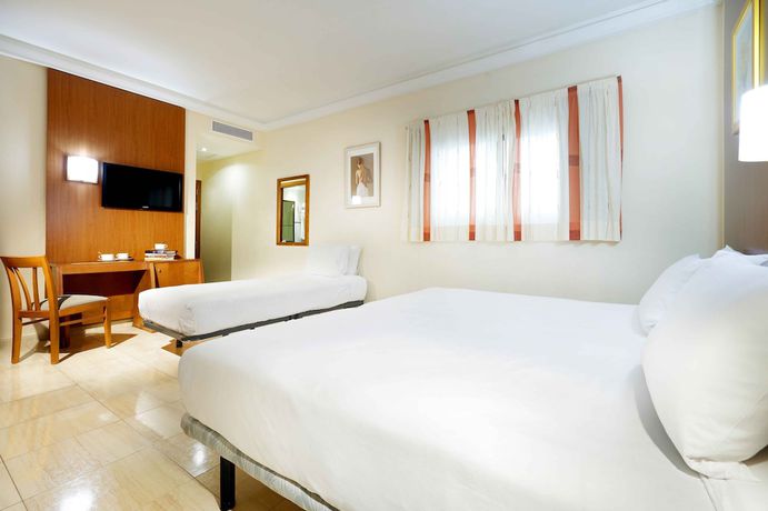 Imagen de la habitación del Hotel Alisios Canteras. Foto 3