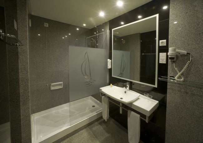 Imagen de la habitación del Hotel Alisios. Foto 5