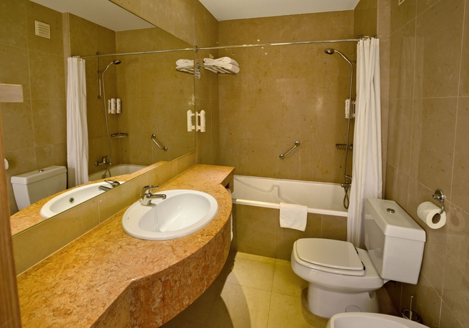 Imagen de la habitación del Hotel Alisios. Foto 11