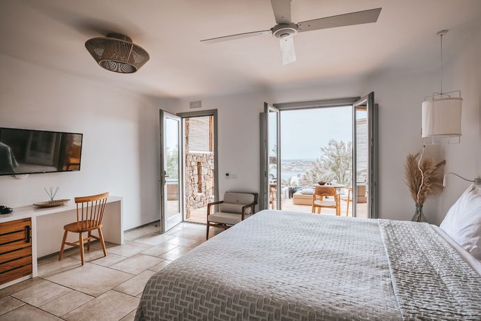 Imagen de la habitación del Hotel Alissachni Mykonos. Foto 2