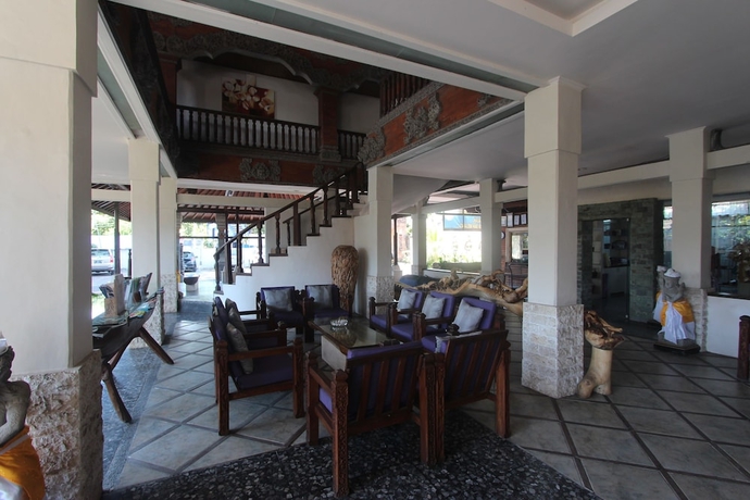 Imagen de los interiores del Hotel Alit Beach Resort and Villas. Foto 19
