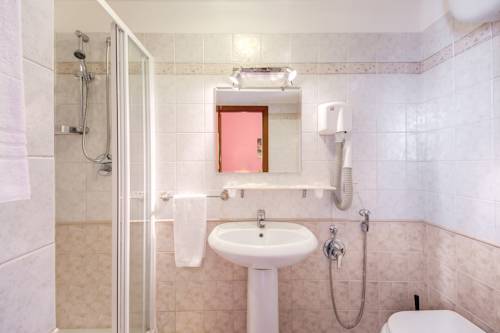 Imagen de la habitación del Hotel Alius. Foto 9