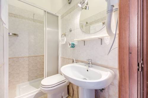 Imagen de la habitación del Hotel Alius. Foto 14