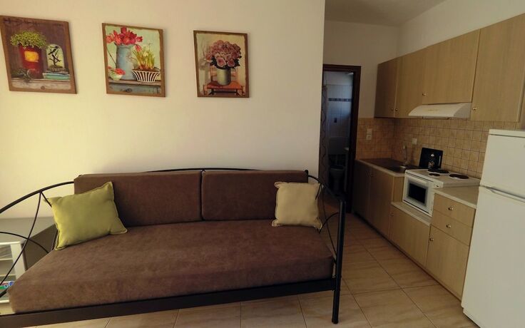 Imagen de la habitación del Hotel Aliveri Residence Apartments. Foto 9