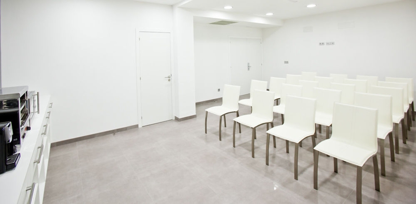 Imagen del bar/restaurante del Hotel Alix Boutique. Foto 2