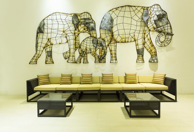 Imagen de los interiores del Hotel Aliya Resort and Spa. Foto 19