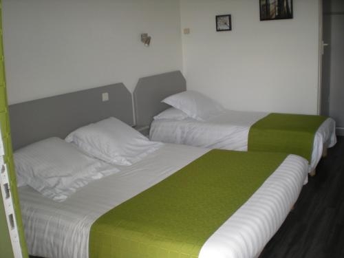 Imagen de la habitación del Hotel Alize, Aeropuerto Le Puy Lourdes. Foto 10