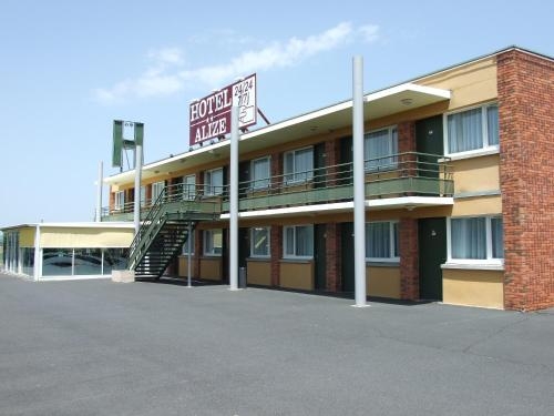 Imagen general del Hotel Alize, Aeropuerto Le Puy Lourdes. Foto 4