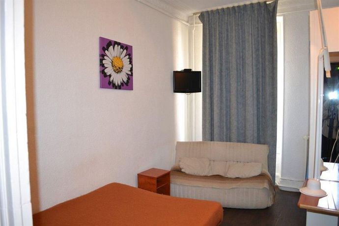 Imagen de la habitación del Hotel Alize, Grenoble. Foto 5