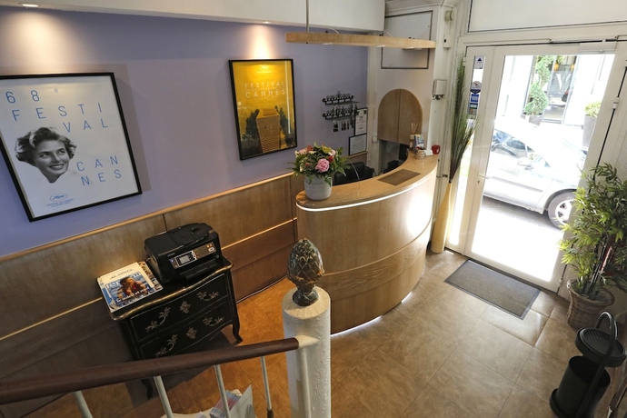 Imagen de los interiores del Hotel Aliz&eacute;, Cannes. Foto 17