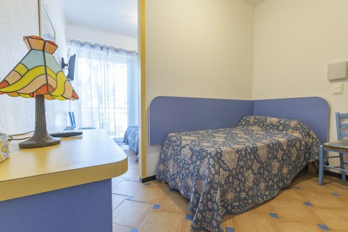 Imagen de la habitación del Hotel Aliz&eacute;s H&ocirc;tel. Foto 15