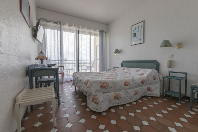Imagen de la habitación del Hotel Aliz&eacute;s H&ocirc;tel. Foto 19