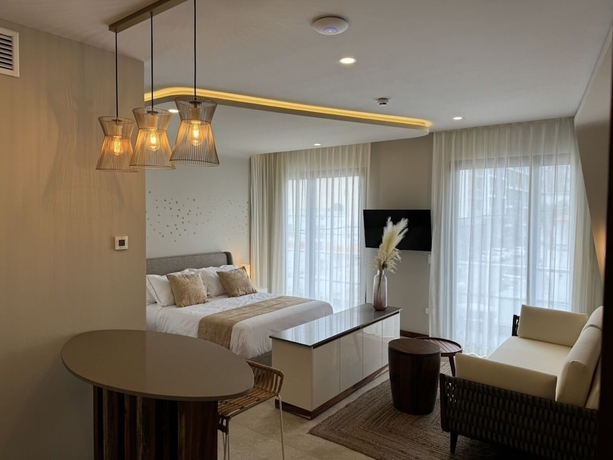 Imagen de la habitación del Hotel Alizee Tower. Foto 4