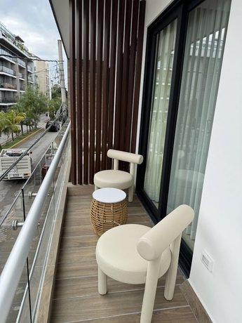 Imagen de la habitación del Hotel Alizee Tower. Foto 5