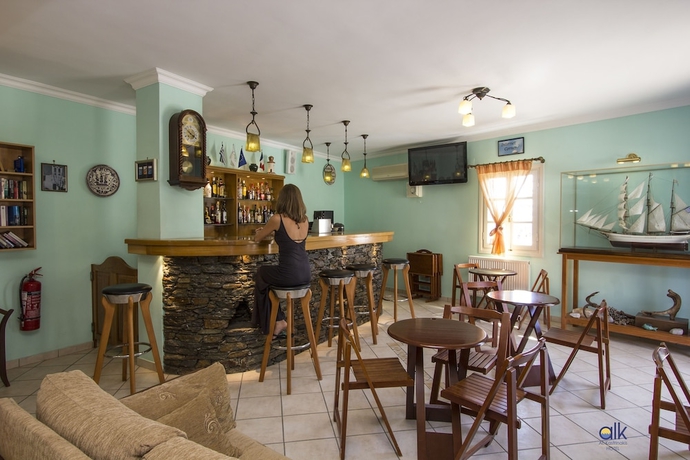 Imagen de los interiores del Hotel Alk. Foto 19