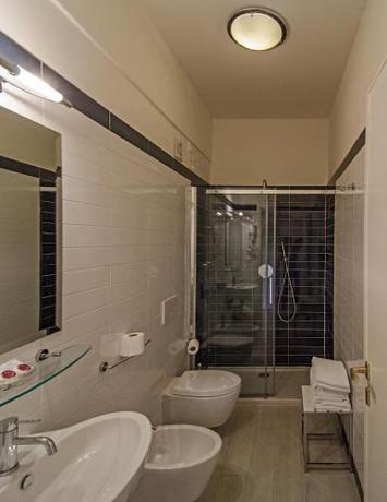 Imagen de la habitación del Hotel Alk, Marina Di Pietrasanta. Foto 17