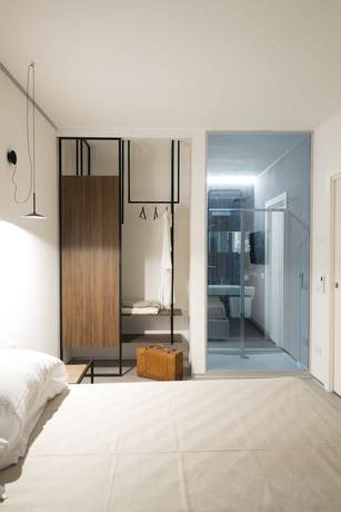 Imagen de la habitación del Hotel Alkamuri Posh and Spa. Foto 13