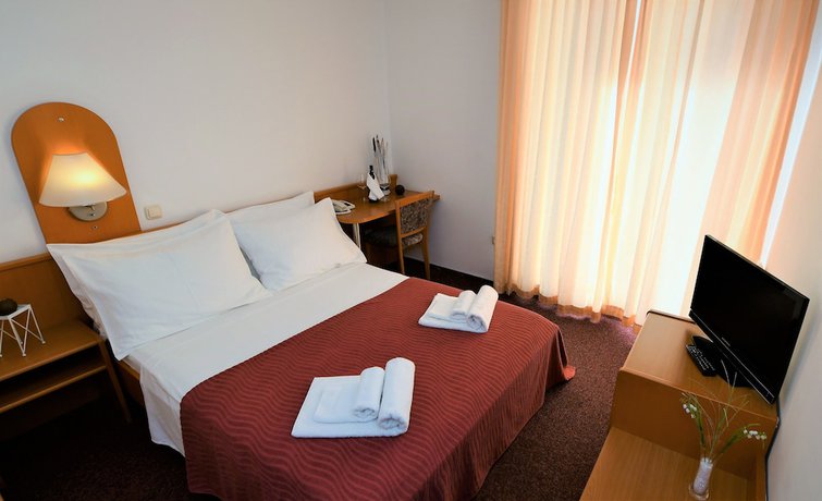 Imagen de la habitación del Hotel Alkar. Foto 4