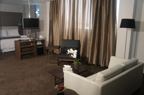 Imagen de la habitación del Hotel Alkhaima Citycenter. Foto 7