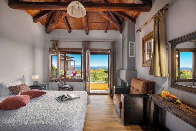 Imagen general del Hotel Alkifron Kala Nera. Foto 7