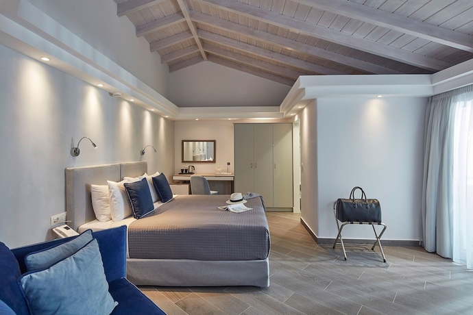 Imagen de la habitación del Hotel Alkinoi Resort and Spa. Foto 6