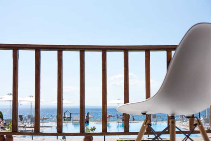 Imagen de la habitación del Hotel Alkinoos Beach. Foto 15