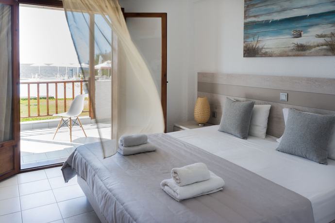 Imagen general del Hotel Alkinoos Beach. Foto 1