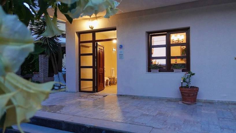 Imagen general del Hotel Alkion, Maras. Foto 3