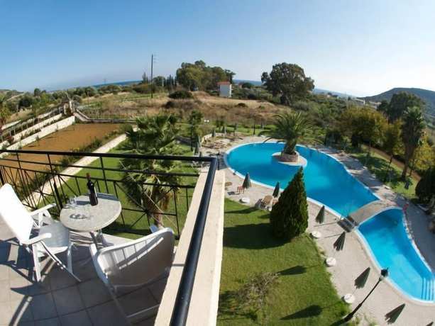 Imagen de la habitación del Hotel Alkioni. Foto 6